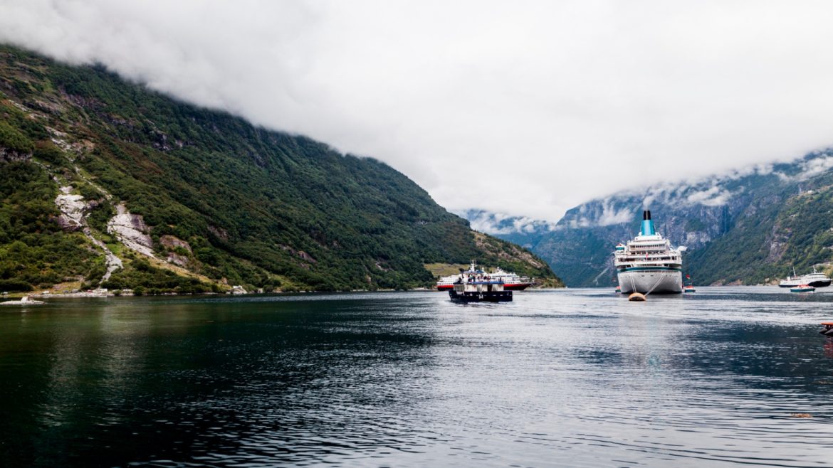 Escapade nordique : naviguez à travers les paysages époustouflants de la Norvège !